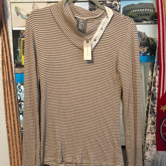 NWT anthropology snap-cowl sweater - Picture 3 of 3